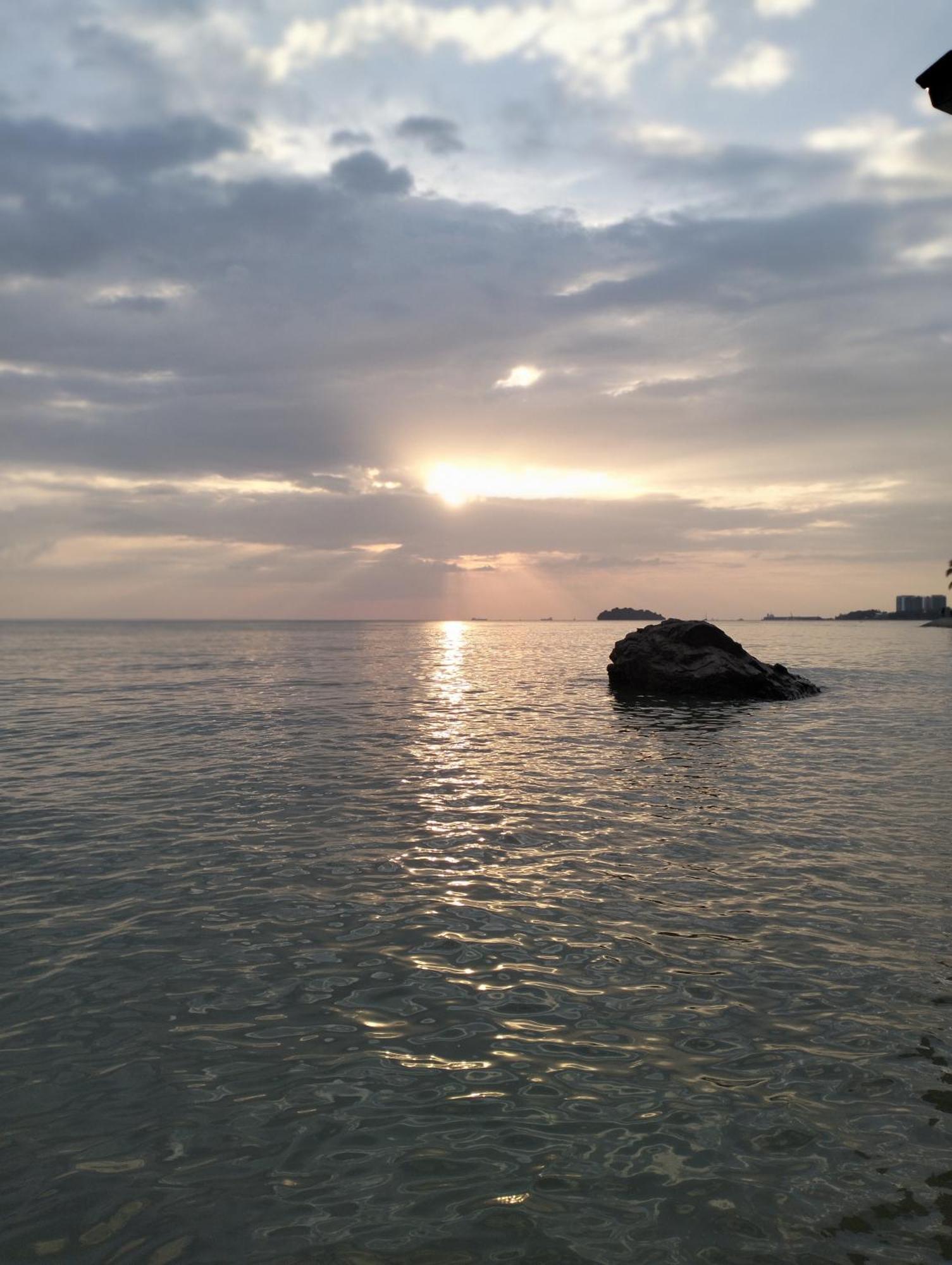 Paradise Seaview Apartment